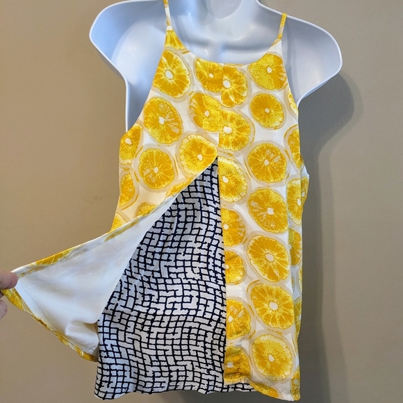 Anthropologie Porridge Lemon Slice Print Swing Top - Picture 5 of 9